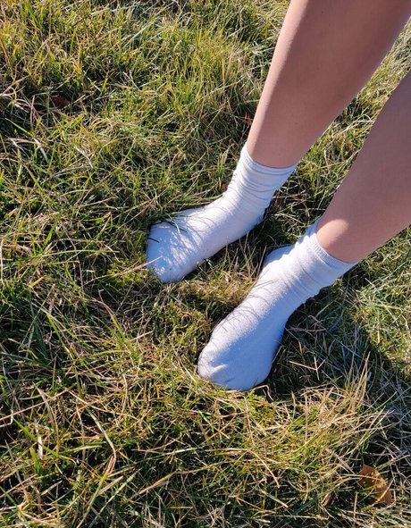 feet-amana