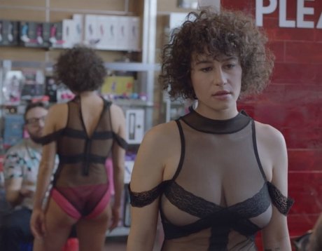 ilana-glazer