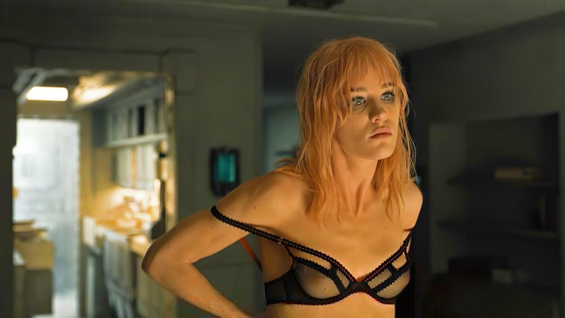 mackenzie-davis
